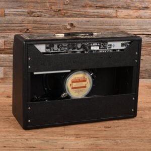 Fender '65 Deluxe Reverb 22-Watt 1x12 Tube Combo Amp